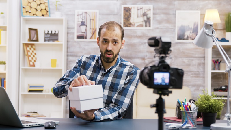 10 Best Sites to Buy YouTube Views Fast & Safe Delivery